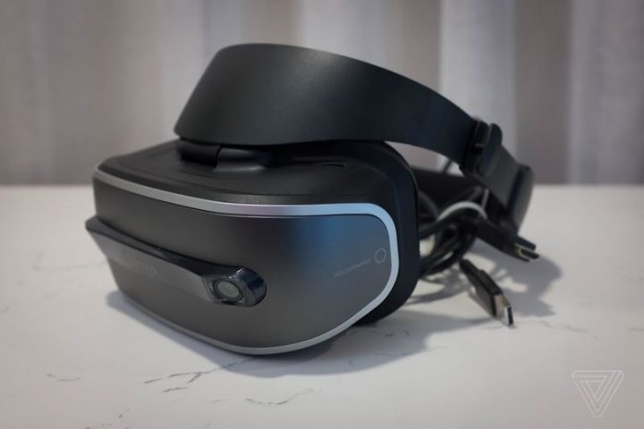 Lenovo VR Holographic Prototype